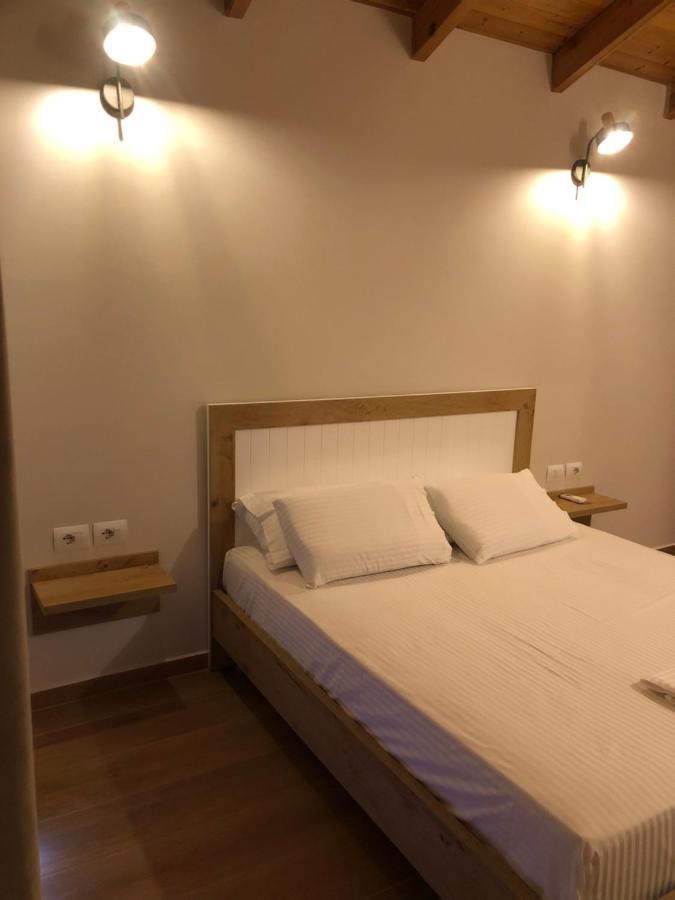Amazing Familiar Apartments And Rooms Sarandë エクステリア 写真