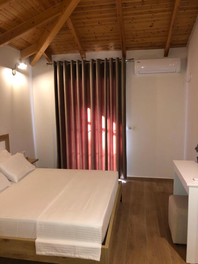 Amazing Familiar Apartments And Rooms Sarandë エクステリア 写真