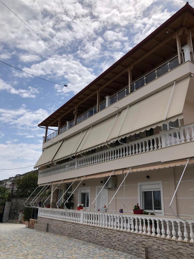 Amazing Familiar Apartments And Rooms Sarandë エクステリア 写真