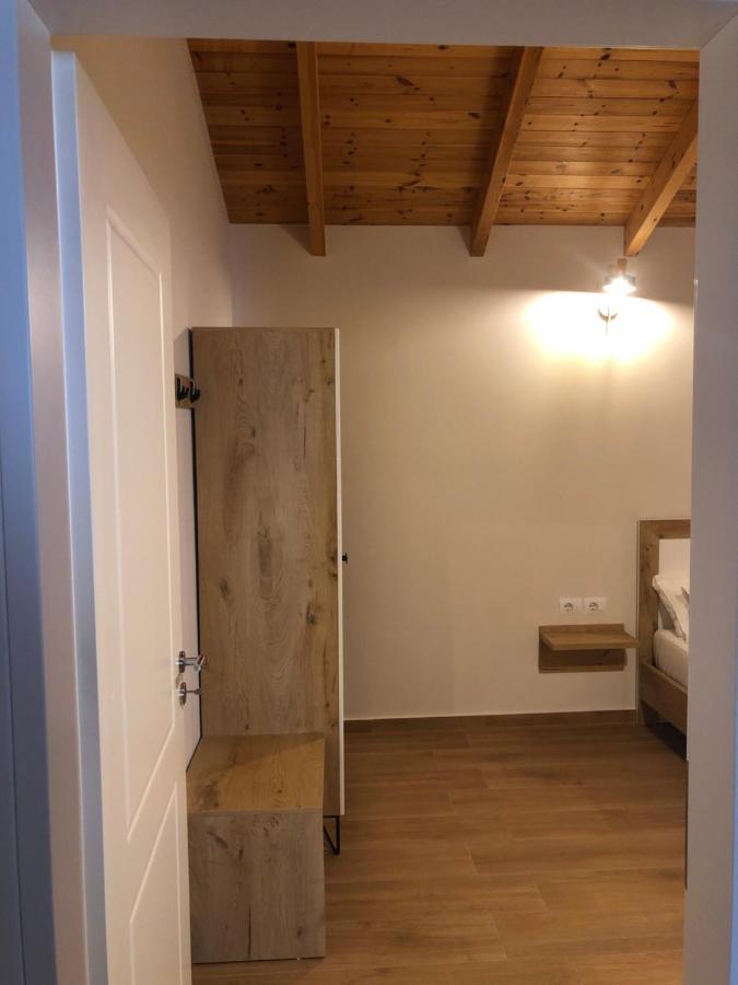 Amazing Familiar Apartments And Rooms Sarandë エクステリア 写真