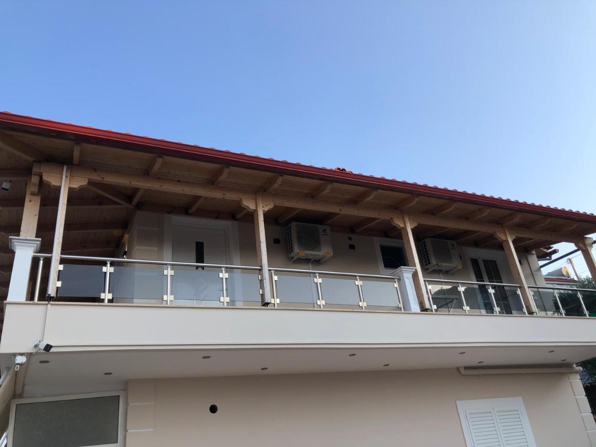 Amazing Familiar Apartments And Rooms Sarandë エクステリア 写真