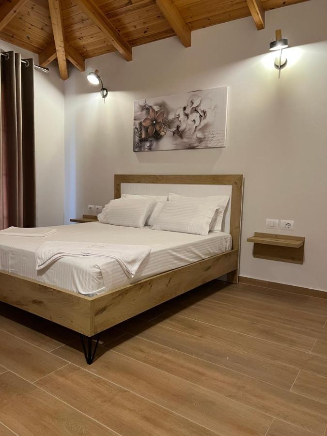 Amazing Familiar Apartments And Rooms Sarandë エクステリア 写真
