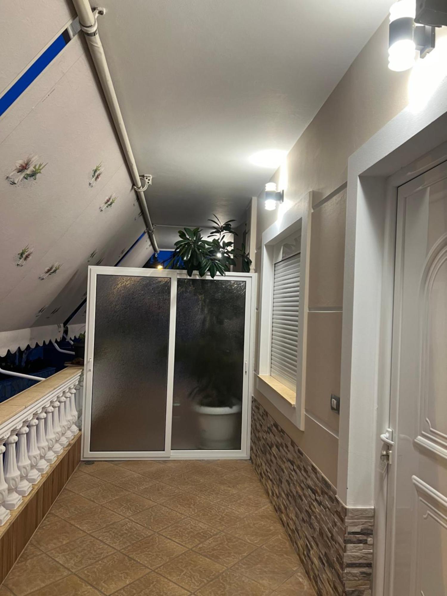 Amazing Familiar Apartments And Rooms Sarandë エクステリア 写真